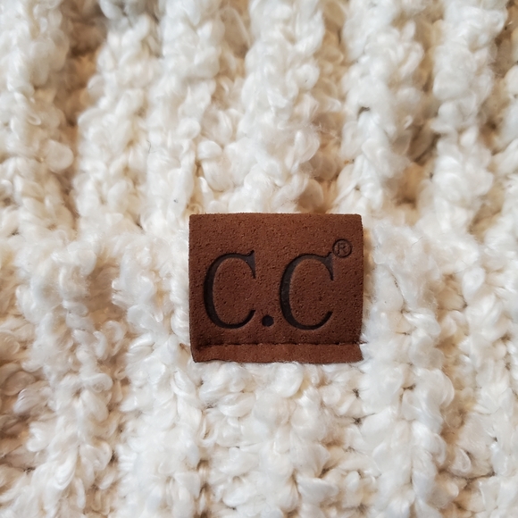 4/$20 C.C White Toque/Beanie with Pom-pom - Picture 4 of 4